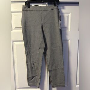 A New Day Women's Pull-on Skinny Ankle Pant Black & White Checkered Size 10 R